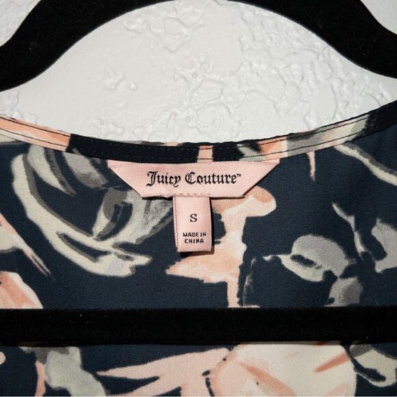Juicy Couture Navy Floral Rhinestone Front Detail Blouse Size Small - Picture 4 of 7